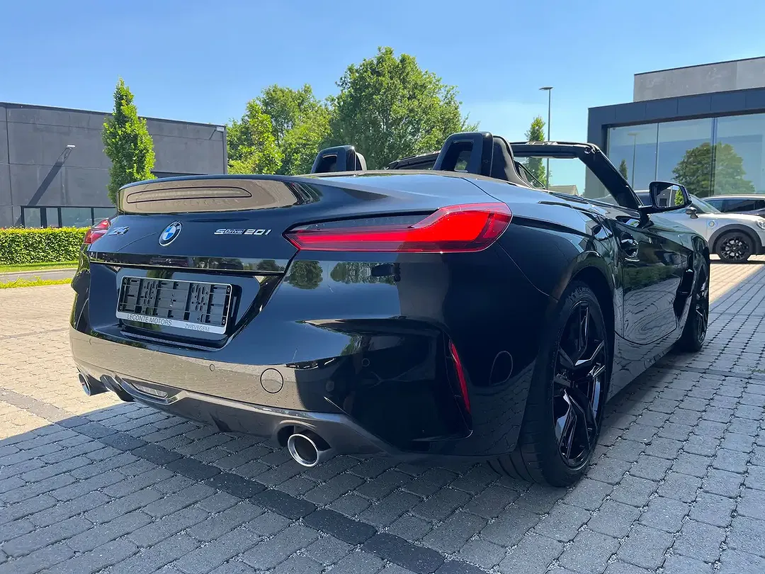 BMW Z4 2.0 sDrive - Thumbnail 4