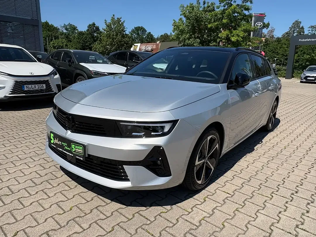 Opel Astra 1.2 Turbo GS - Thumbnail 1