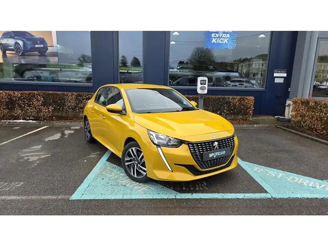 Peugeot 208 Allure - Thumbnail 3