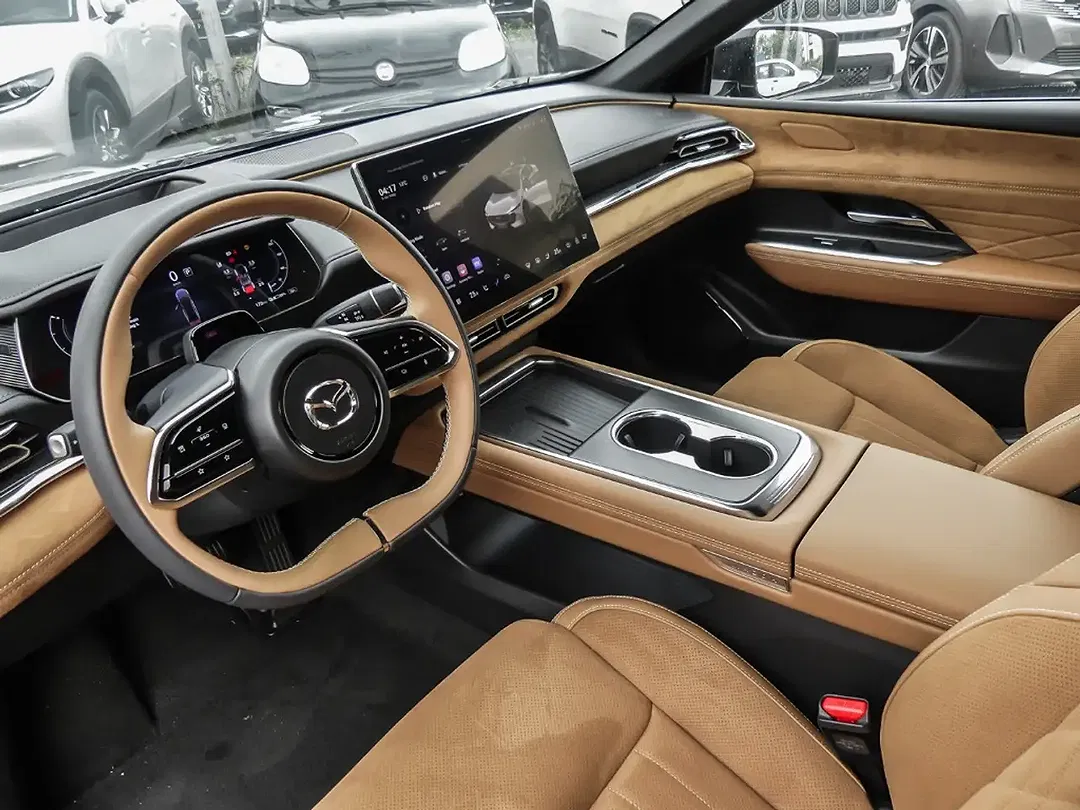 Mazda 6 EV Takumi Plus - Thumbnail 4