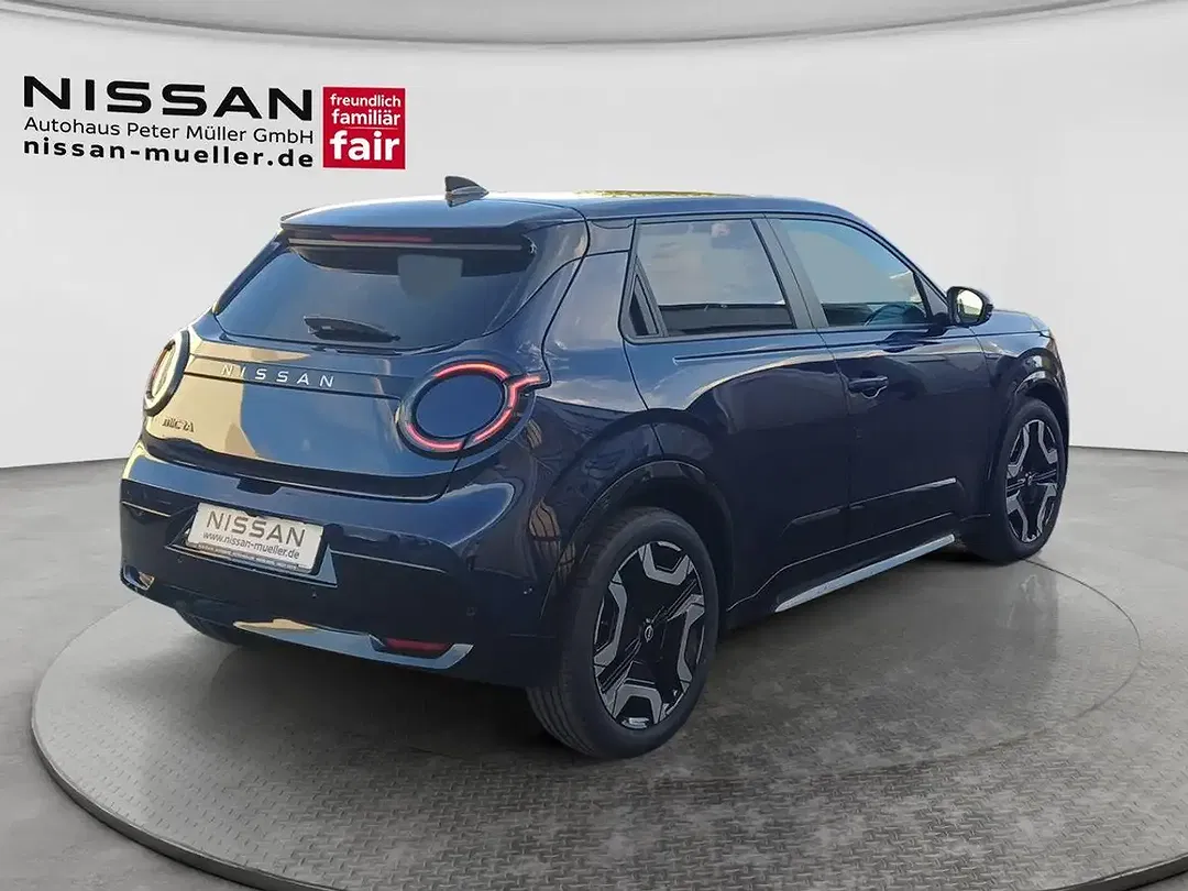 Nissan Micra - Thumbnail 5