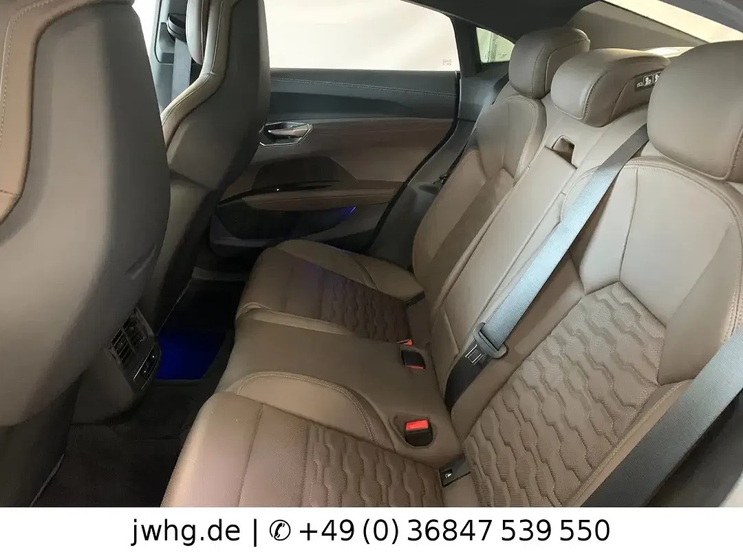 Audi e-tron GT quattro - Thumbnail 11