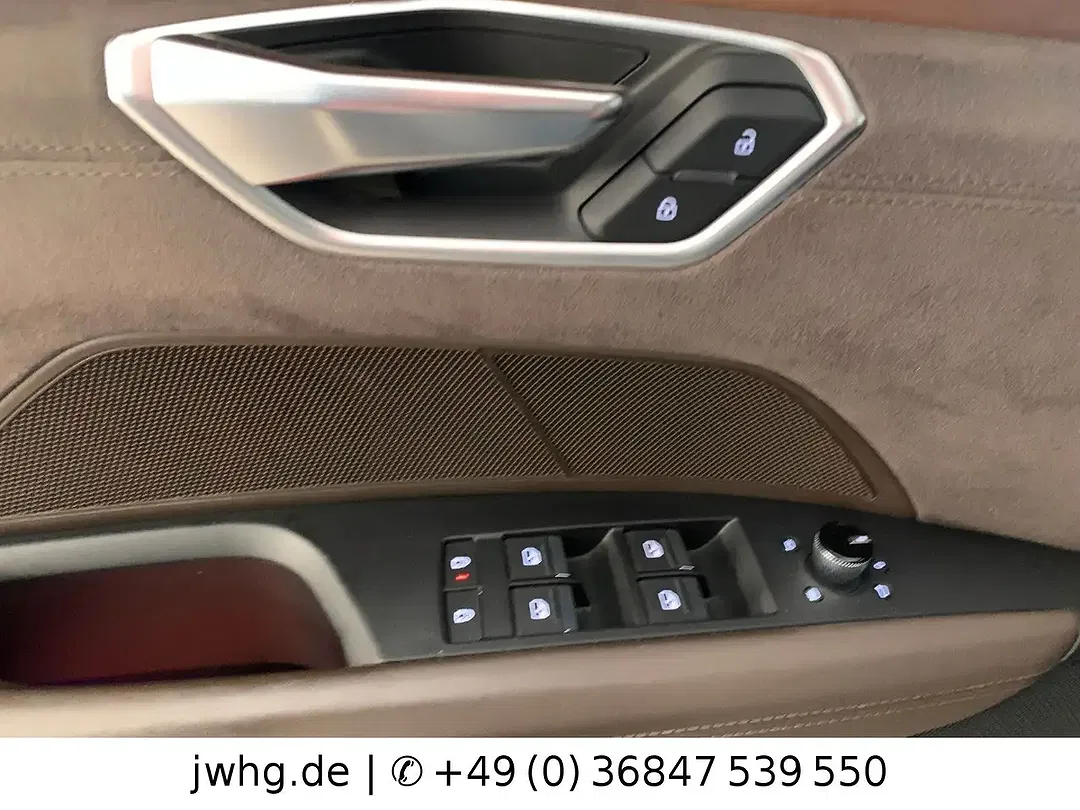 Audi e-tron GT quattro - Thumbnail 13