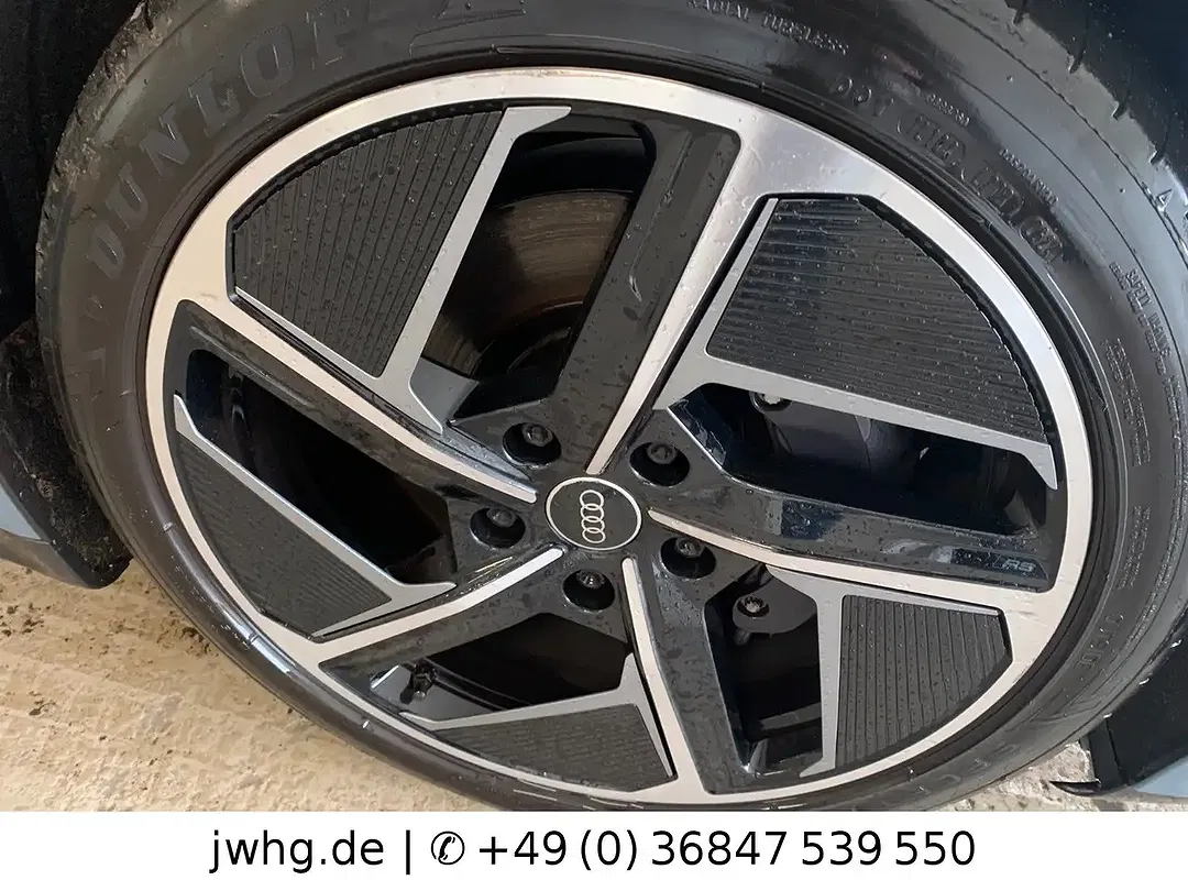 Audi e-tron GT quattro - Thumbnail 3