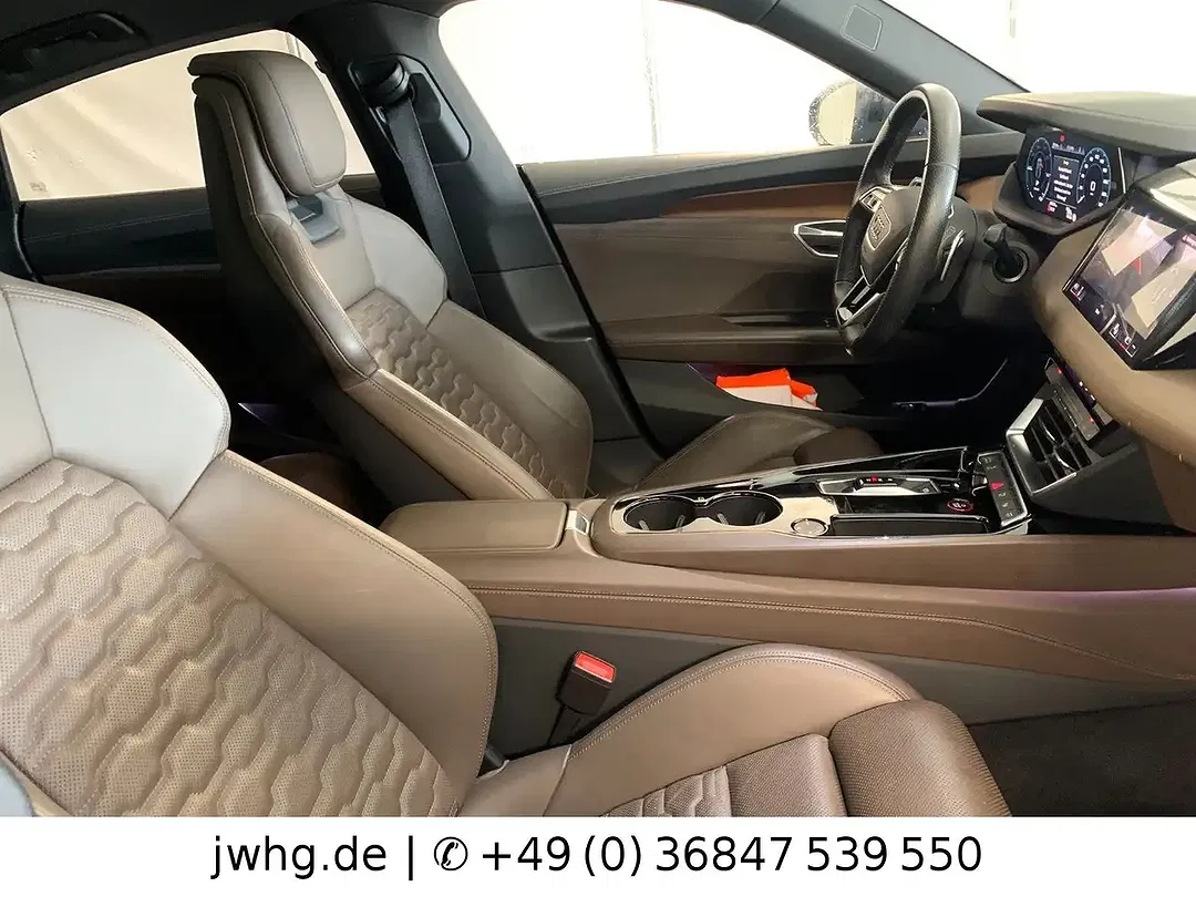 Audi e-tron GT quattro - Thumbnail 4
