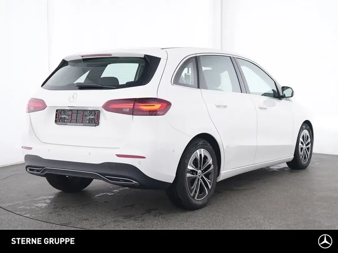 Mercedes-Benz B 180 Progressive Advanced - Thumbnail 11