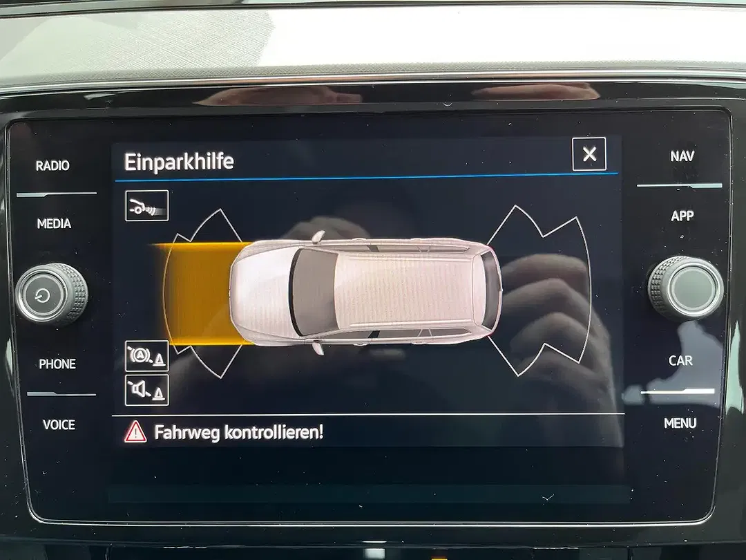 Volkswagen Passat Variant 2.0 TDI DSG Business - Thumbnail 4
