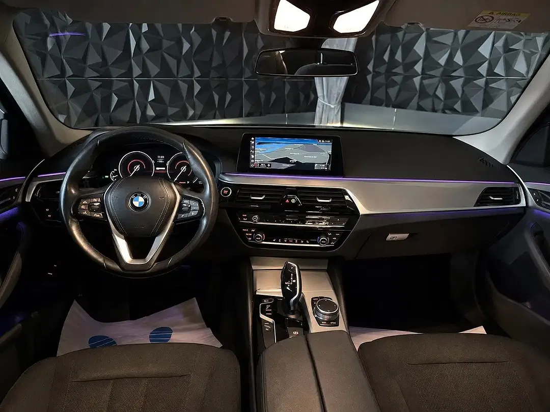 BMW 530 Hybrid - Thumbnail 6