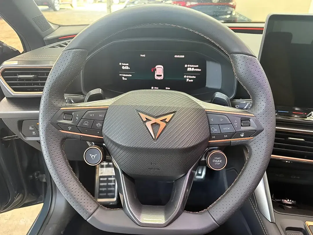 CUPRA Leon 1.5 eTSI DSG - Thumbnail 13