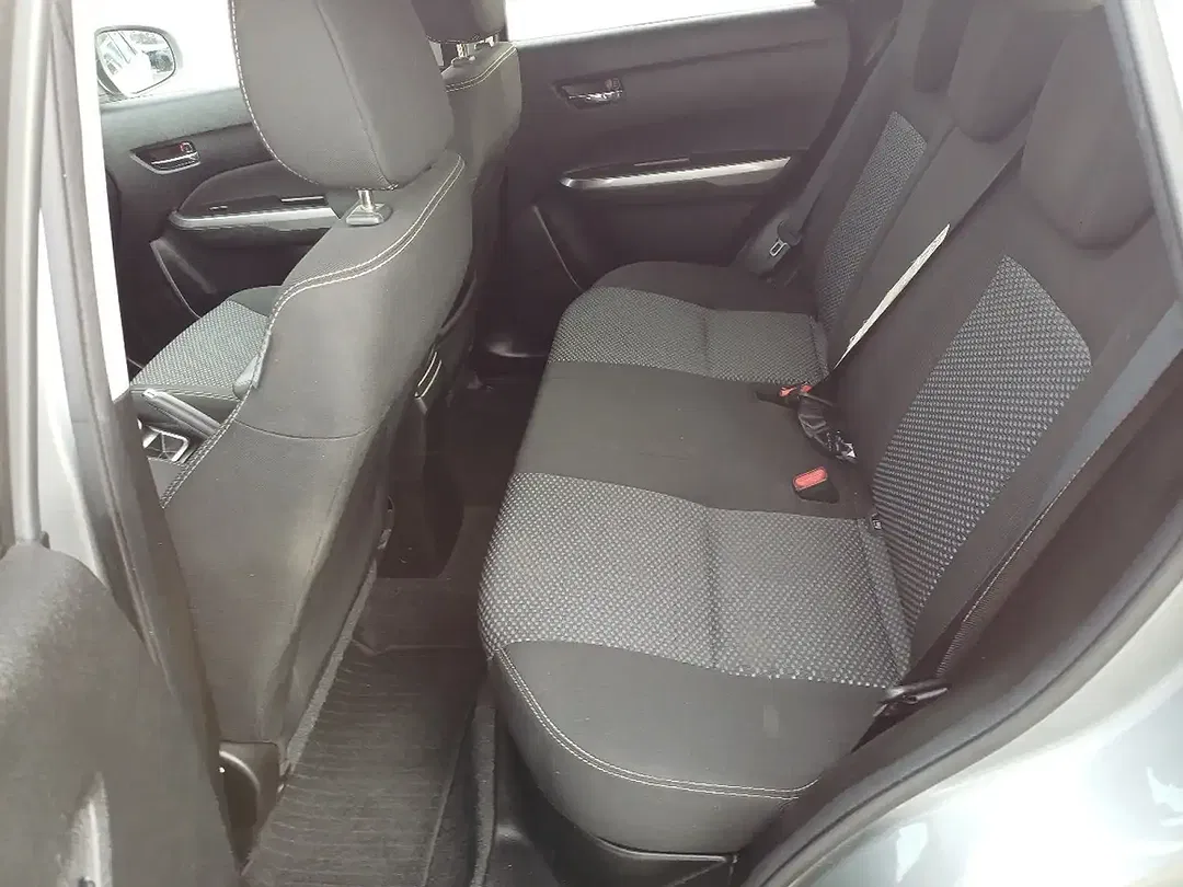 Suzuki Vitara Hybrid GL+ - Thumbnail 13