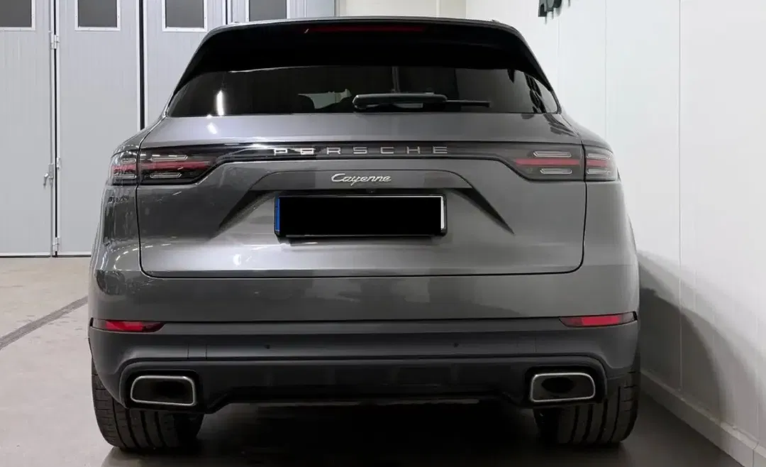 Porsche Cayenne E-Hybrid - Thumbnail 7