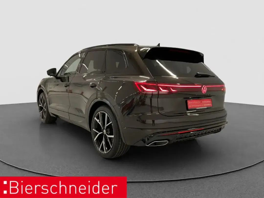Volkswagen Touareg 3.0 TDI R-Line Black - Thumbnail 4