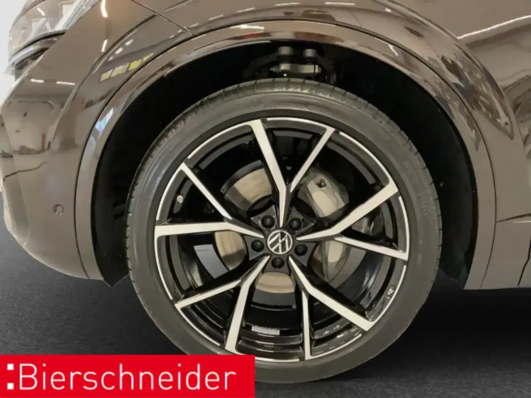 Volkswagen Touareg 3.0 TDI R-Line Black - Thumbnail 6