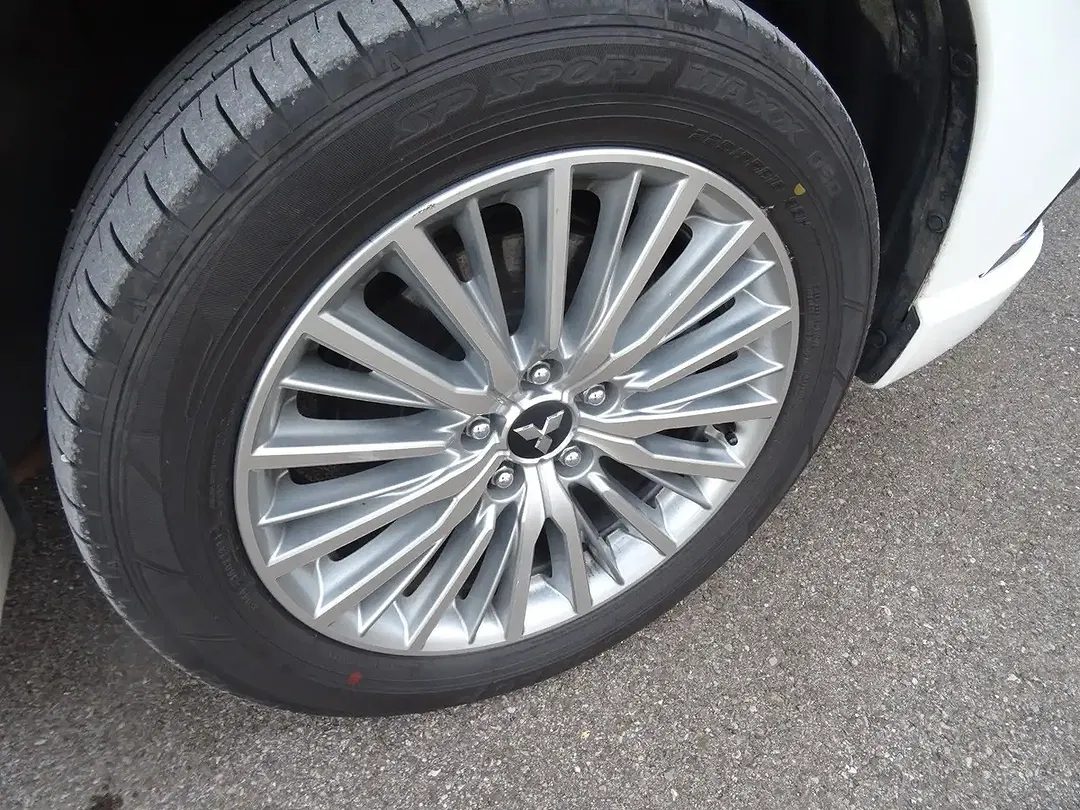 Mitsubishi Outlander PHEV Hybrid Basis Spirit - foto 15