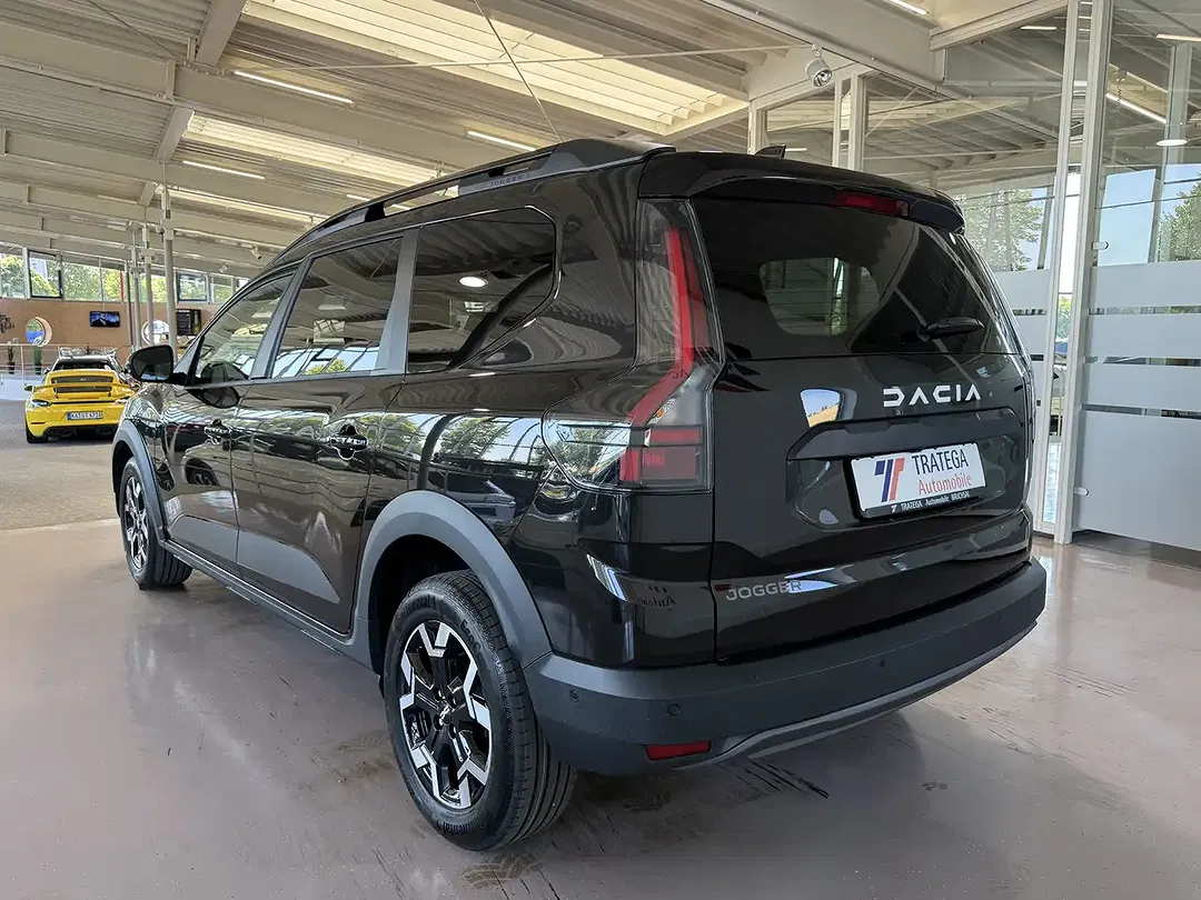 Dacia Jogger TCe Journey - Thumbnail 5