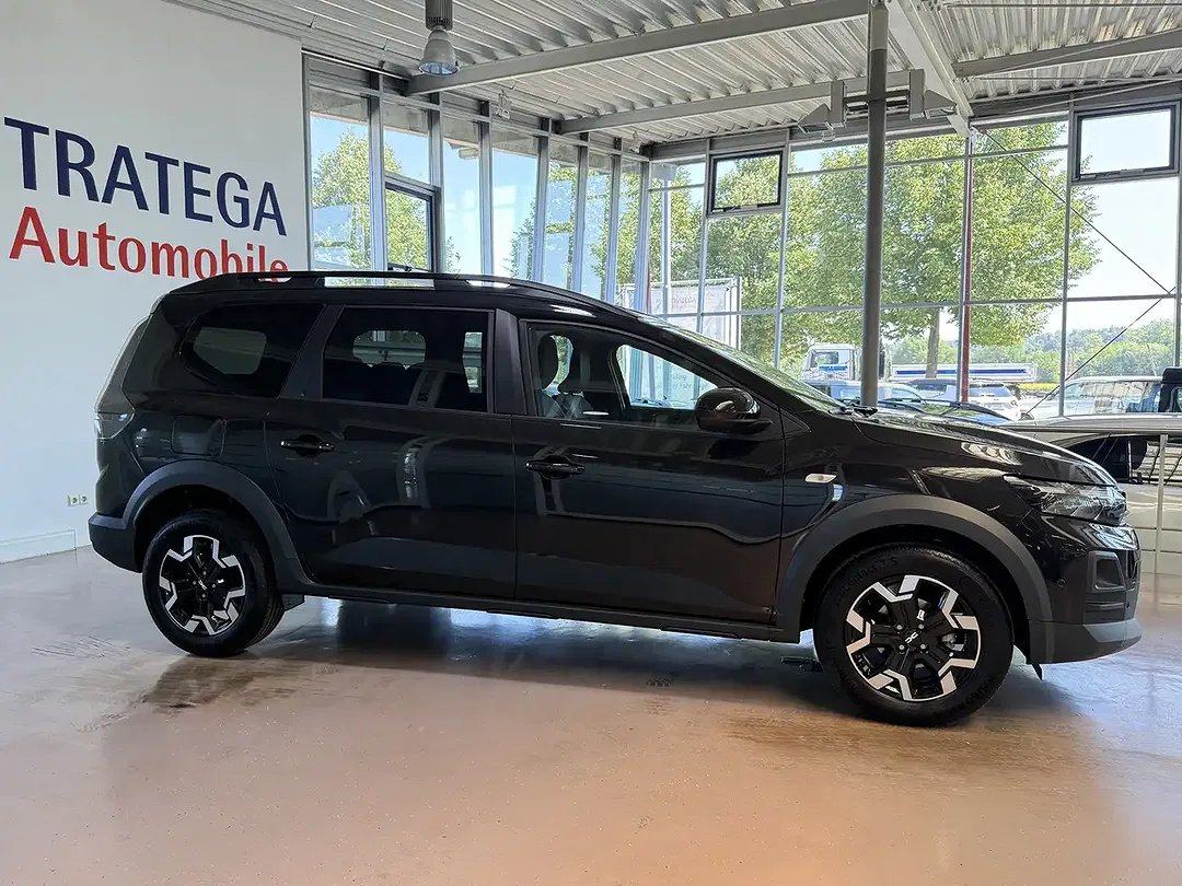 Dacia Jogger TCe Journey - Thumbnail 8