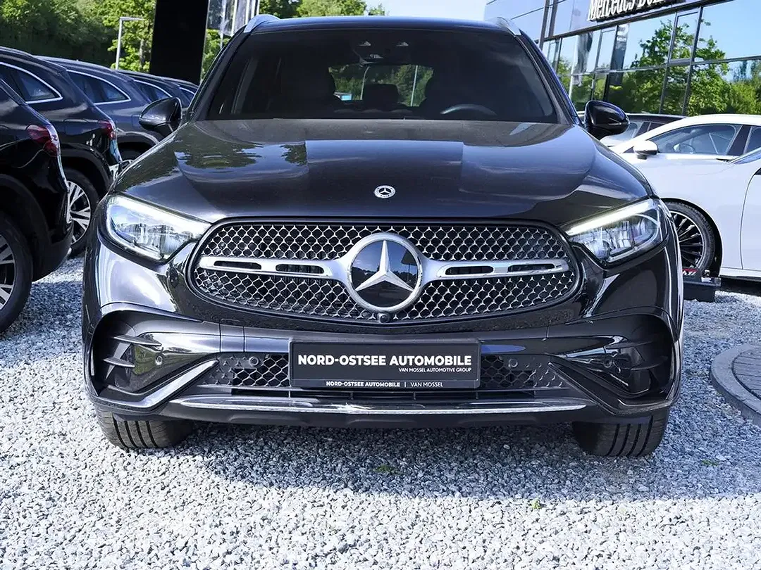 Mercedes-Benz GLC 300 4MATIC AMG MBUX - Thumbnail 4