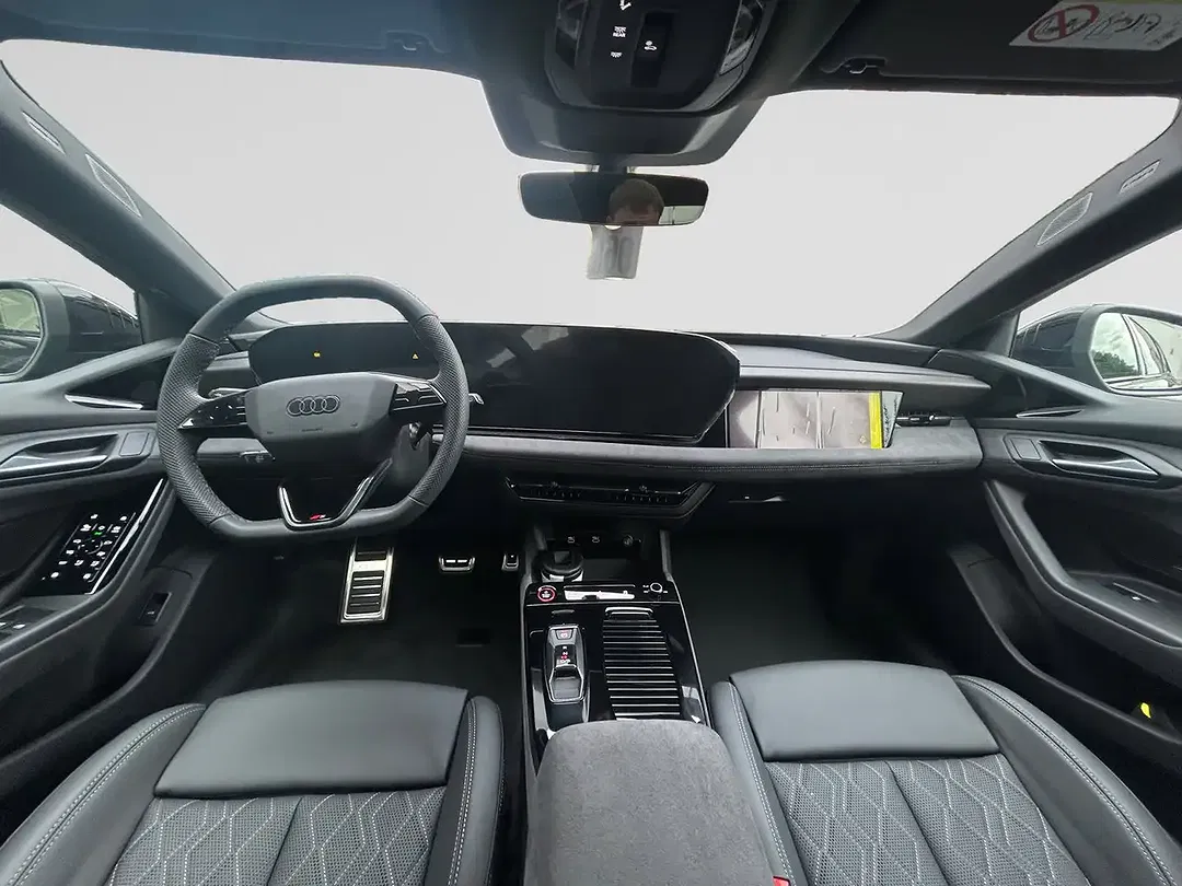 Audi S6 e-tron Avant - Thumbnail 5