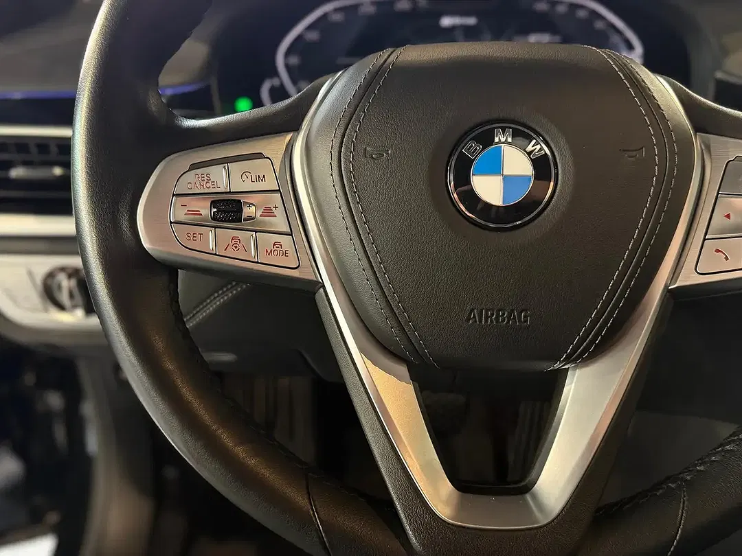 BMW 745 xDrive - Thumbnail 7