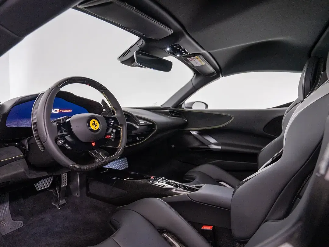 Ferrari SF90 Spider - Thumbnail 14