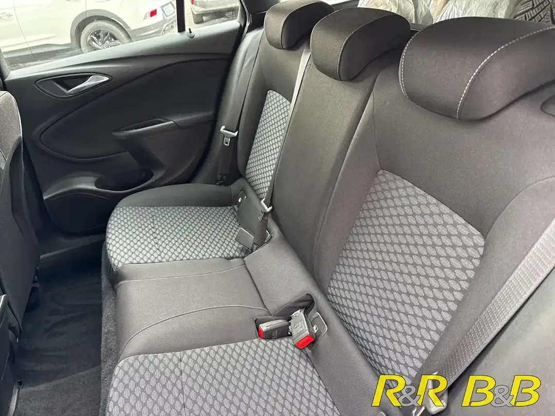 Opel Astra 1.2 Turbo Edition - Thumbnail 8