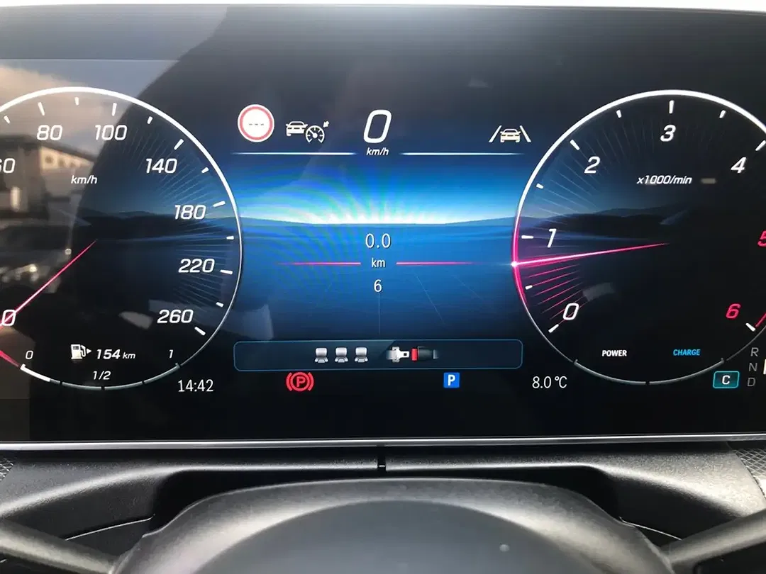 Mercedes-Benz C 300 AMG MBUX Burmester Night - Thumbnail 9