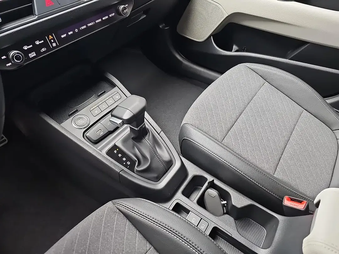 Kia Stonic 1.0 T-GDI MHEV DCT GT-Line - Thumbnail 12