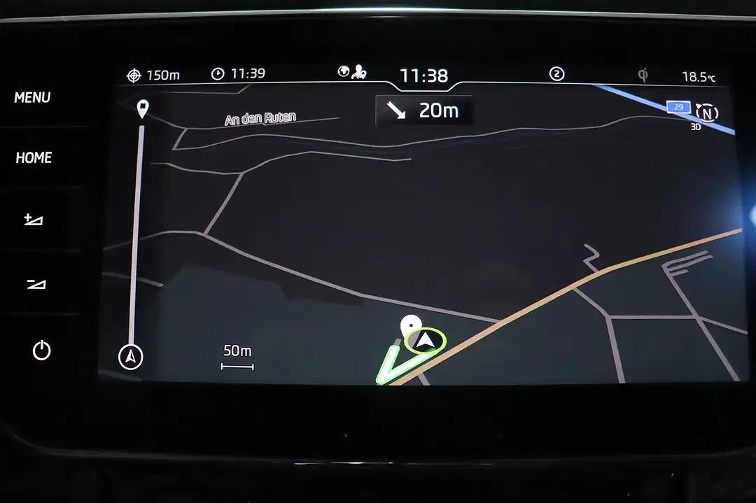 Skoda Superb 2.0 TDI DSG Combi Ambition - Thumbnail 15