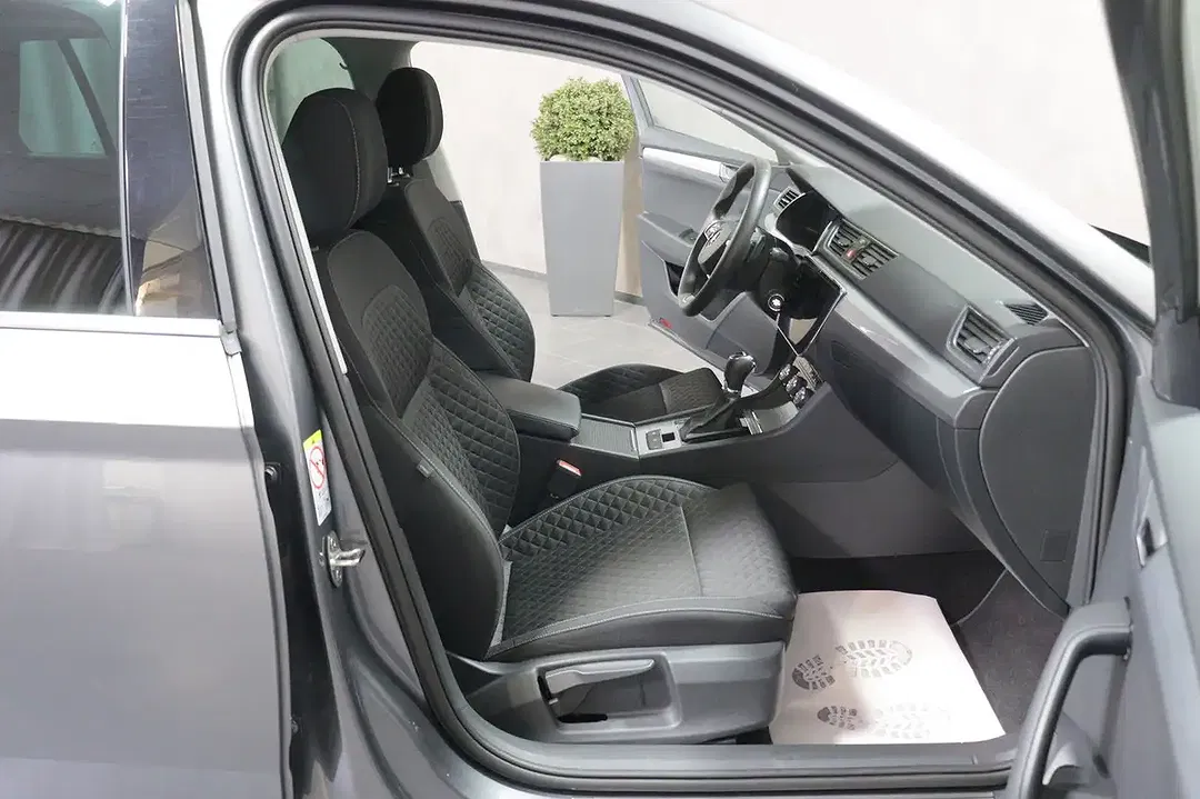 Skoda Superb 2.0 TDI DSG Combi Ambition - Thumbnail 6