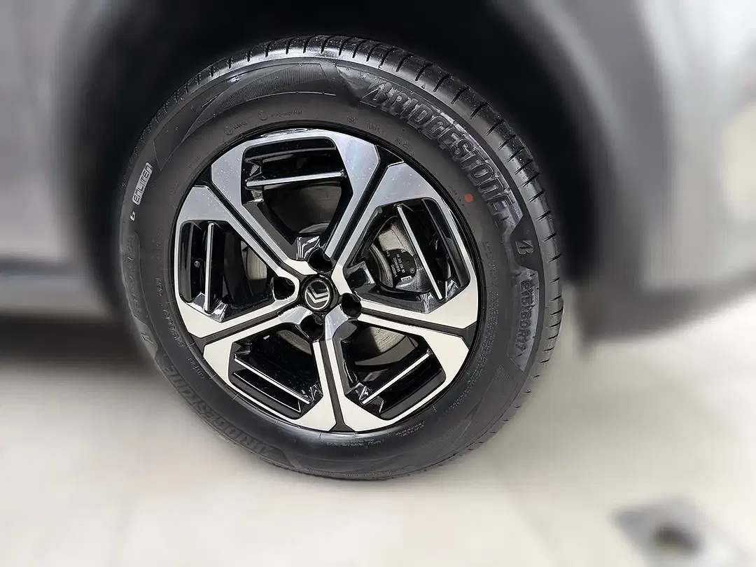 Citroen C3 1.2 Max - Thumbnail 6