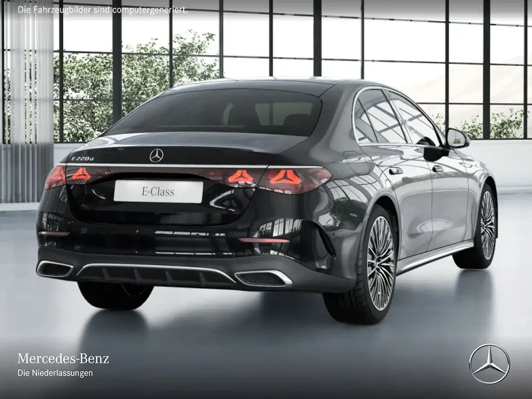 Mercedes-Benz E 220 - Thumbnail 3