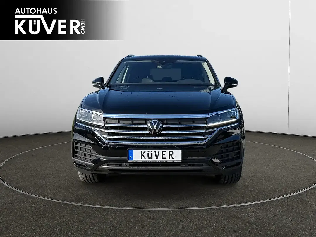 Volkswagen Touareg 3.0 TDI DSG 4Motion - foto 2