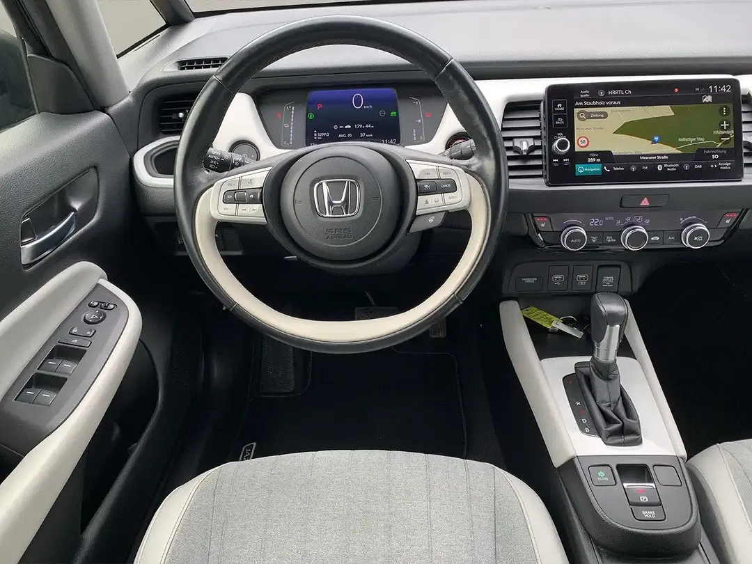 Honda Jazz 1.5 i-MMD Hybrid Executive - Thumbnail 10