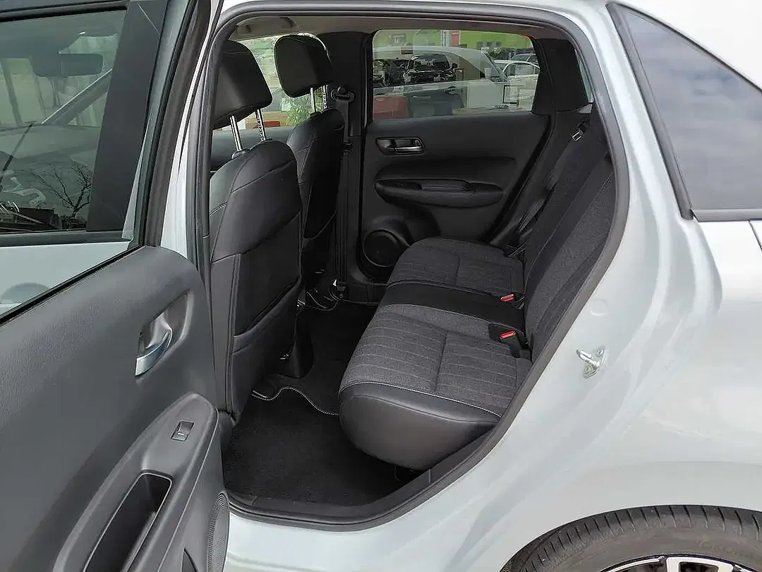 Honda Jazz 1.5 Hybrid e:HEV i-MMD Advance - Thumbnail 9