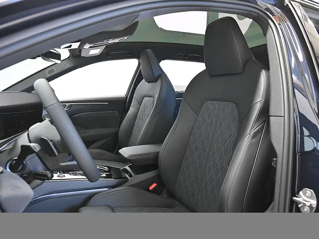 Audi A6 S tronic quattro Avant - Thumbnail 9