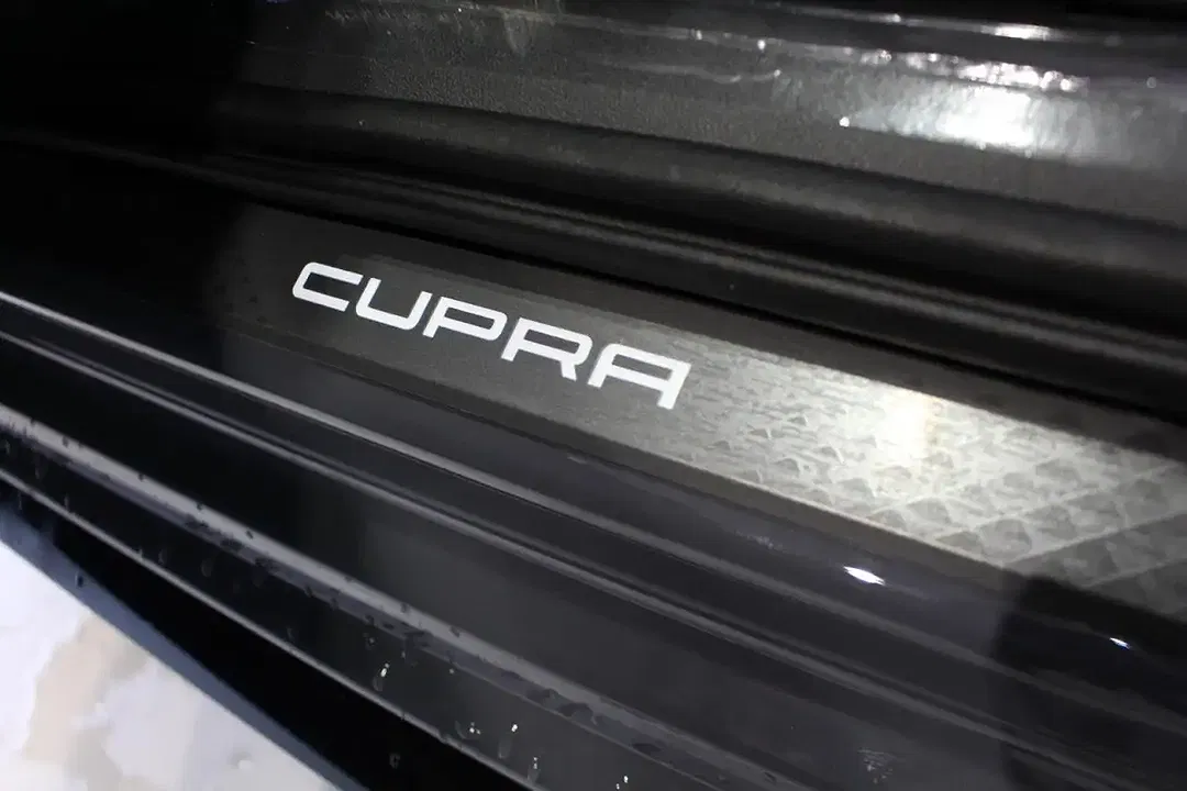 CUPRA Leon 1.5 PHEV VZ Edition - Thumbnail 13