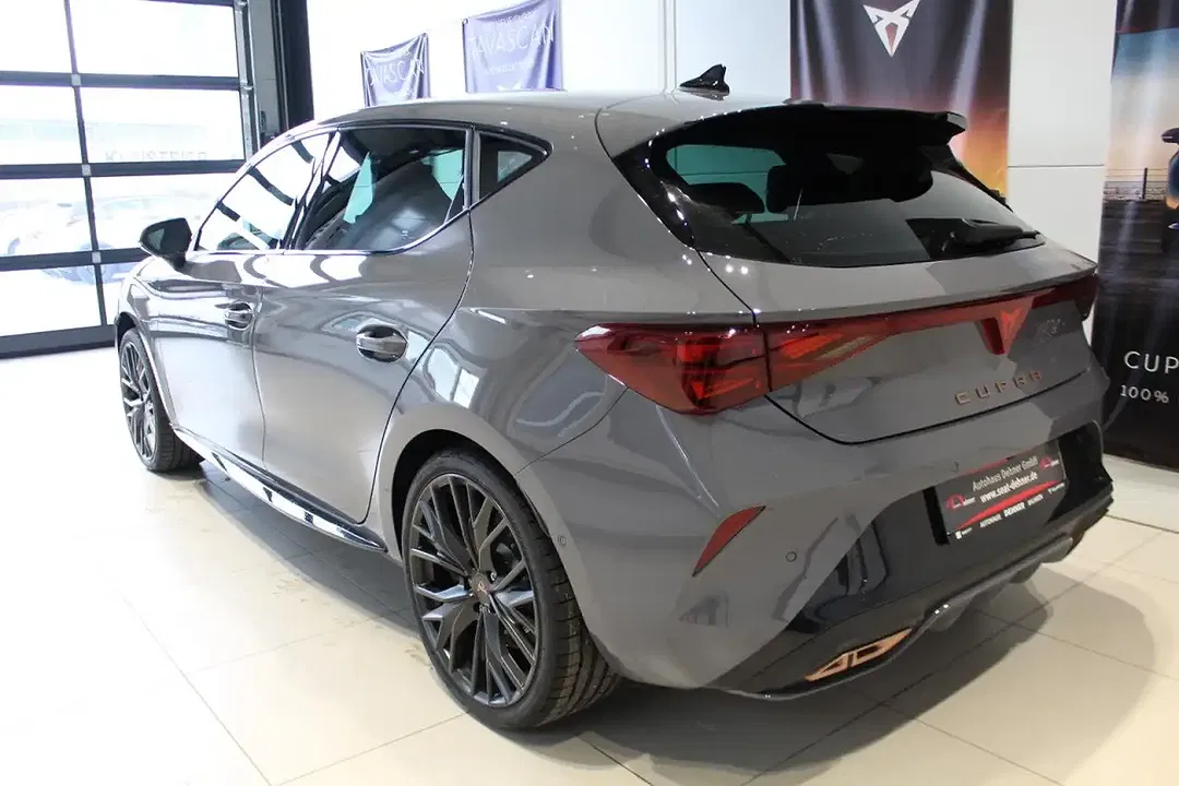 CUPRA Leon 1.5 PHEV VZ Edition - Thumbnail 2