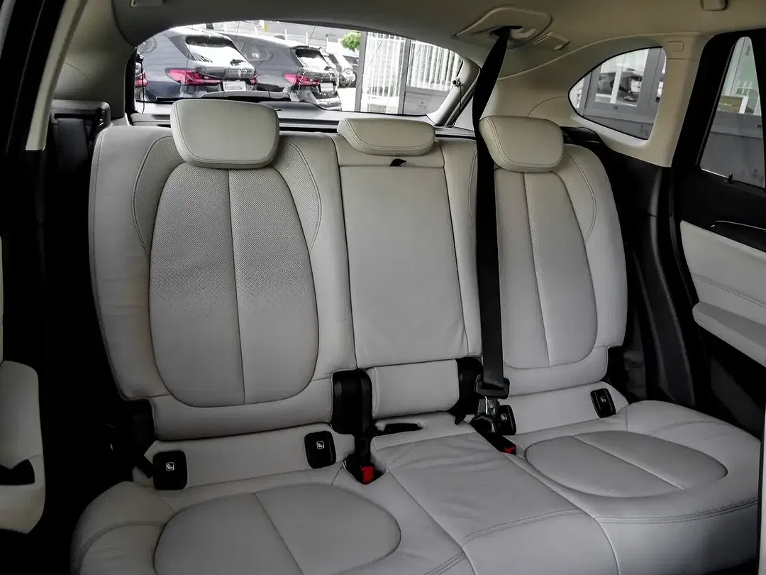 BMW X1 xDrive xLine - Thumbnail 10