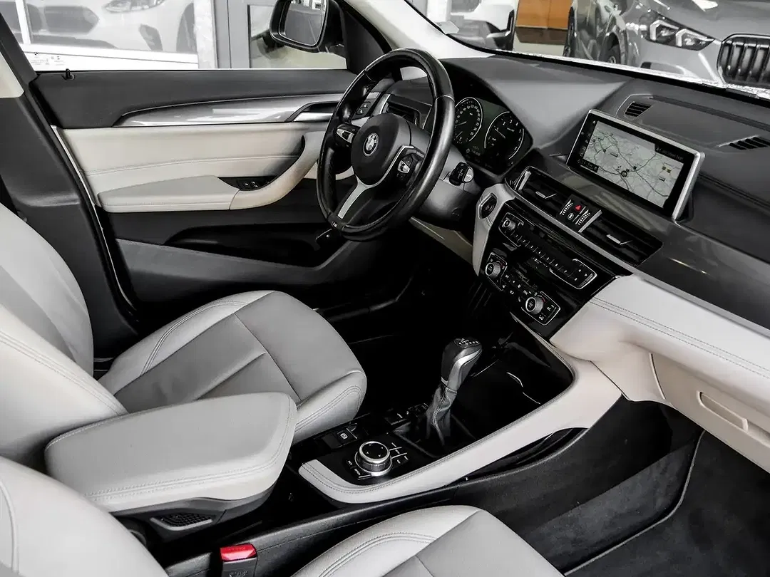 BMW X1 xDrive xLine - Thumbnail 7