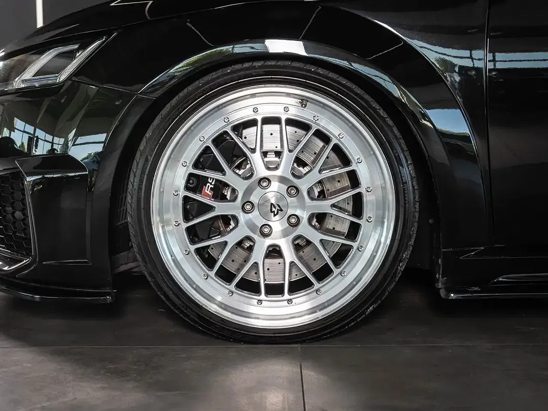 Audi TT RS 2.5 TFSI quattro Coupe - Thumbnail 4