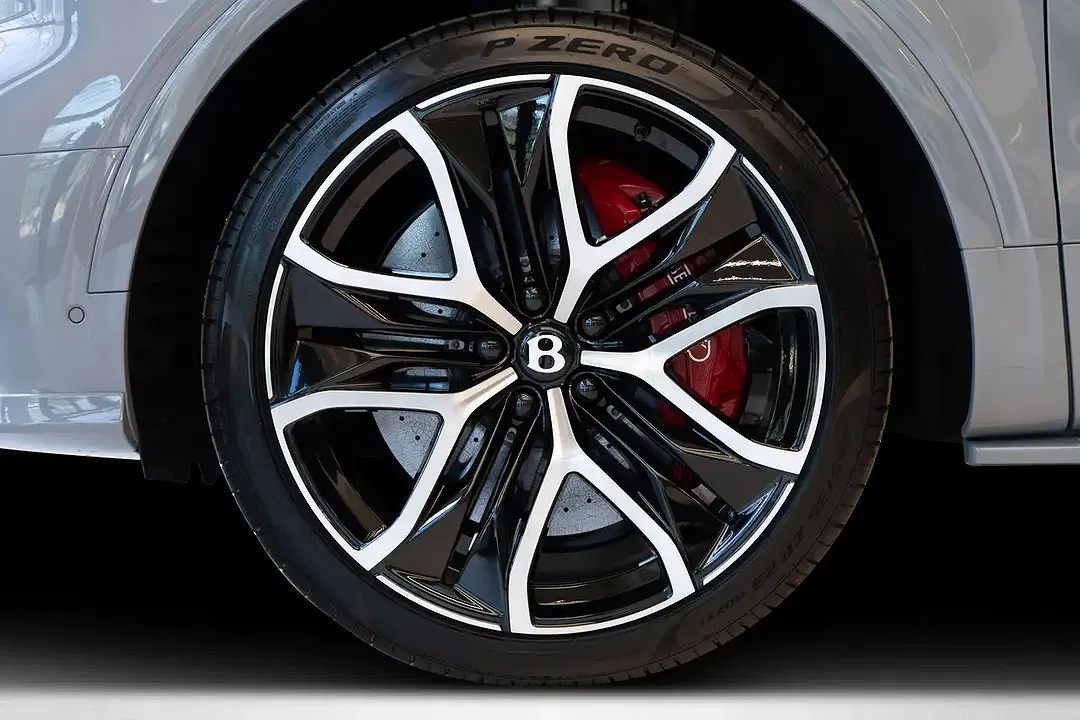 Bentley Bentayga 4.0 V8 Speed - Thumbnail 8