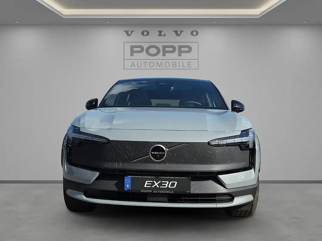 Volvo EX30 AWD Twin Motor Performance Ultra - Thumbnail 8