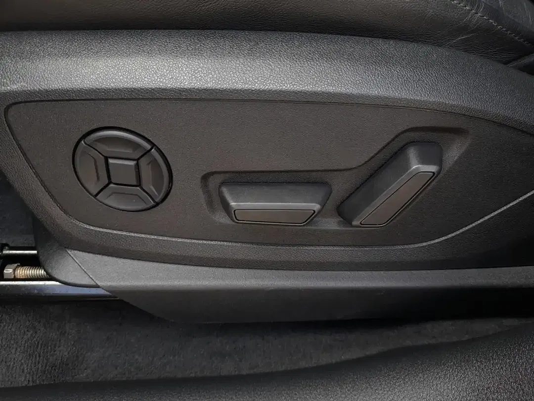 Audi e-tron 55 quattro Matrix LED S line Black Edition - Thumbnail 13