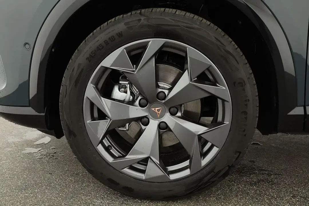 CUPRA Formentor 1.5 eTSI DSG Matrix LED - Thumbnail 14