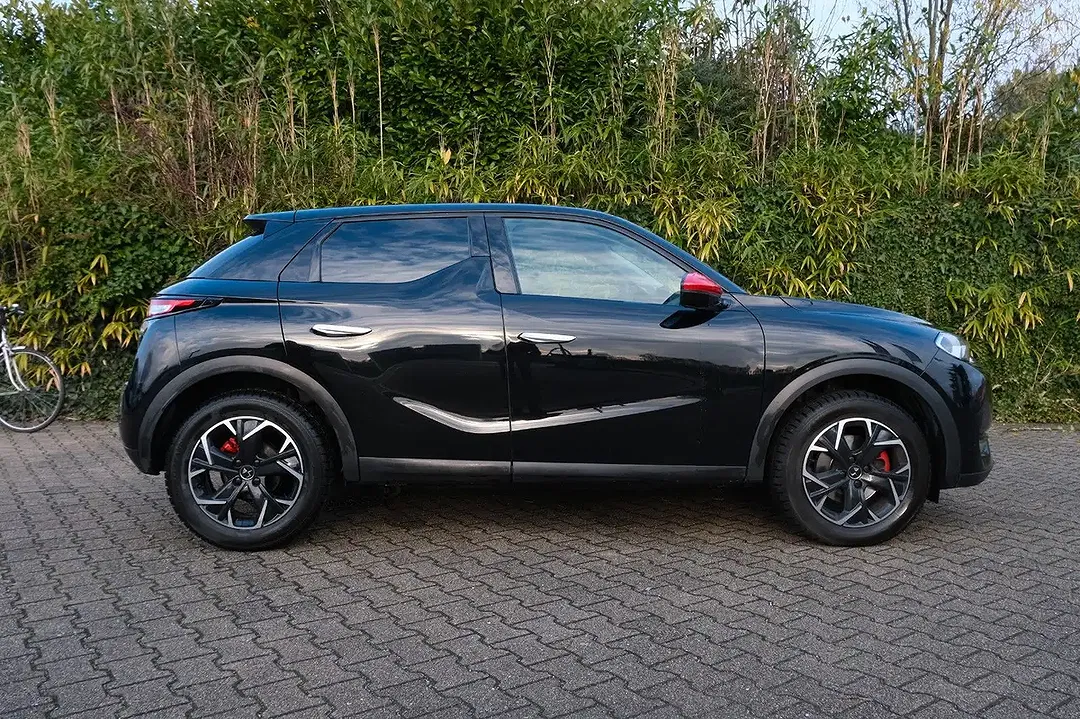 DS Automobiles DS 3 - Thumbnail 6