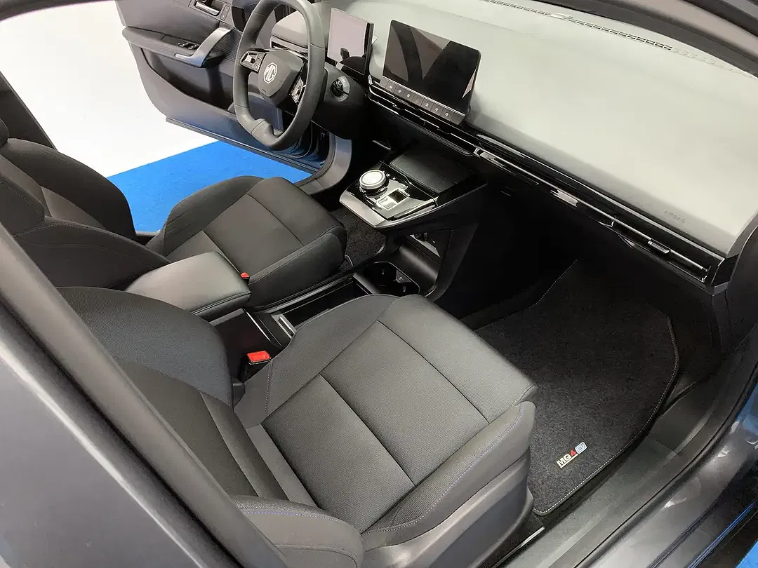 MG MG4 - Thumbnail 10