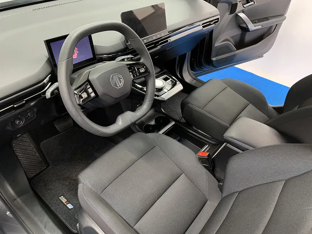 MG MG4 - Thumbnail 8