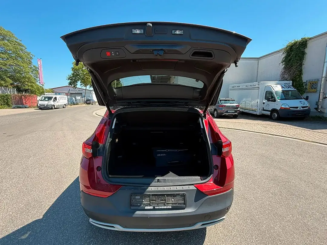 Opel Grandland X PHEV Ultimate - Thumbnail 4