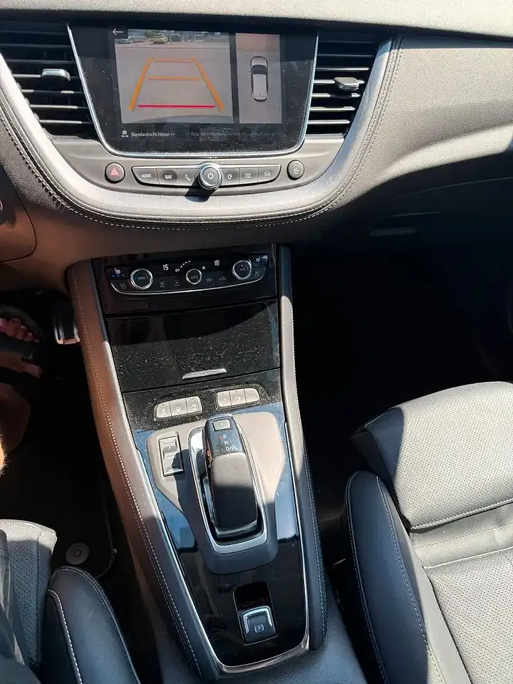Opel Grandland X PHEV Ultimate - Thumbnail 6