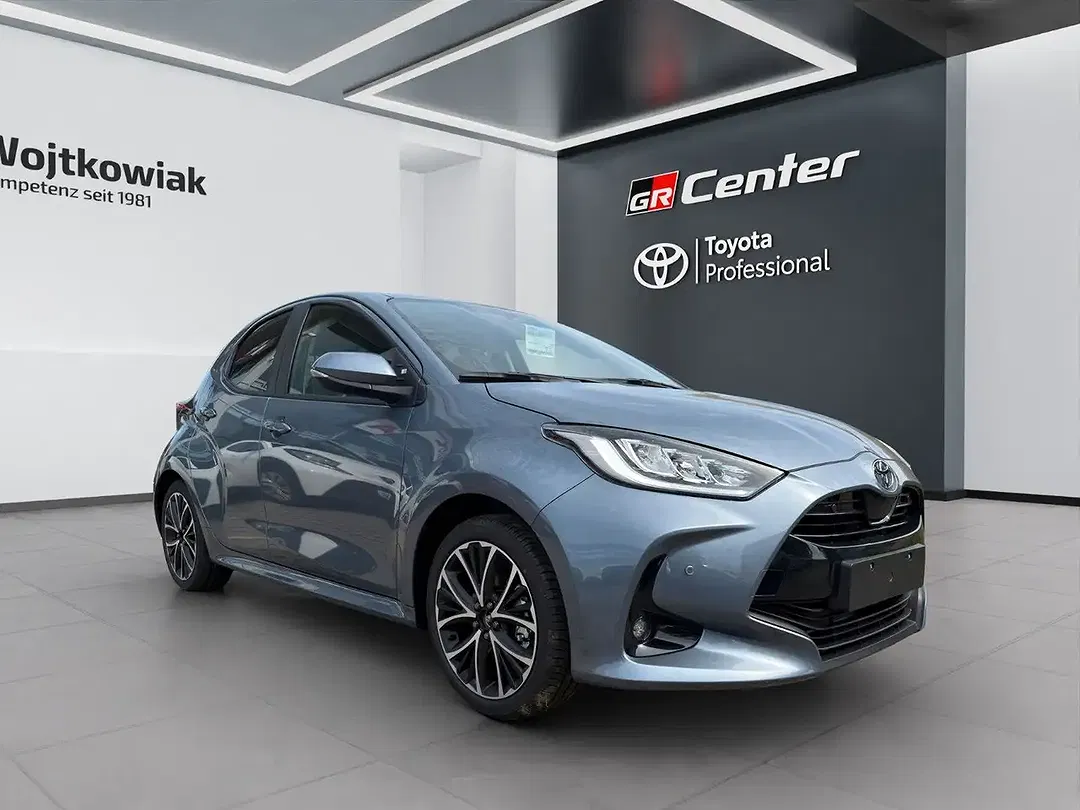 Toyota Yaris Hybrid Teamplayer - Thumbnail 5